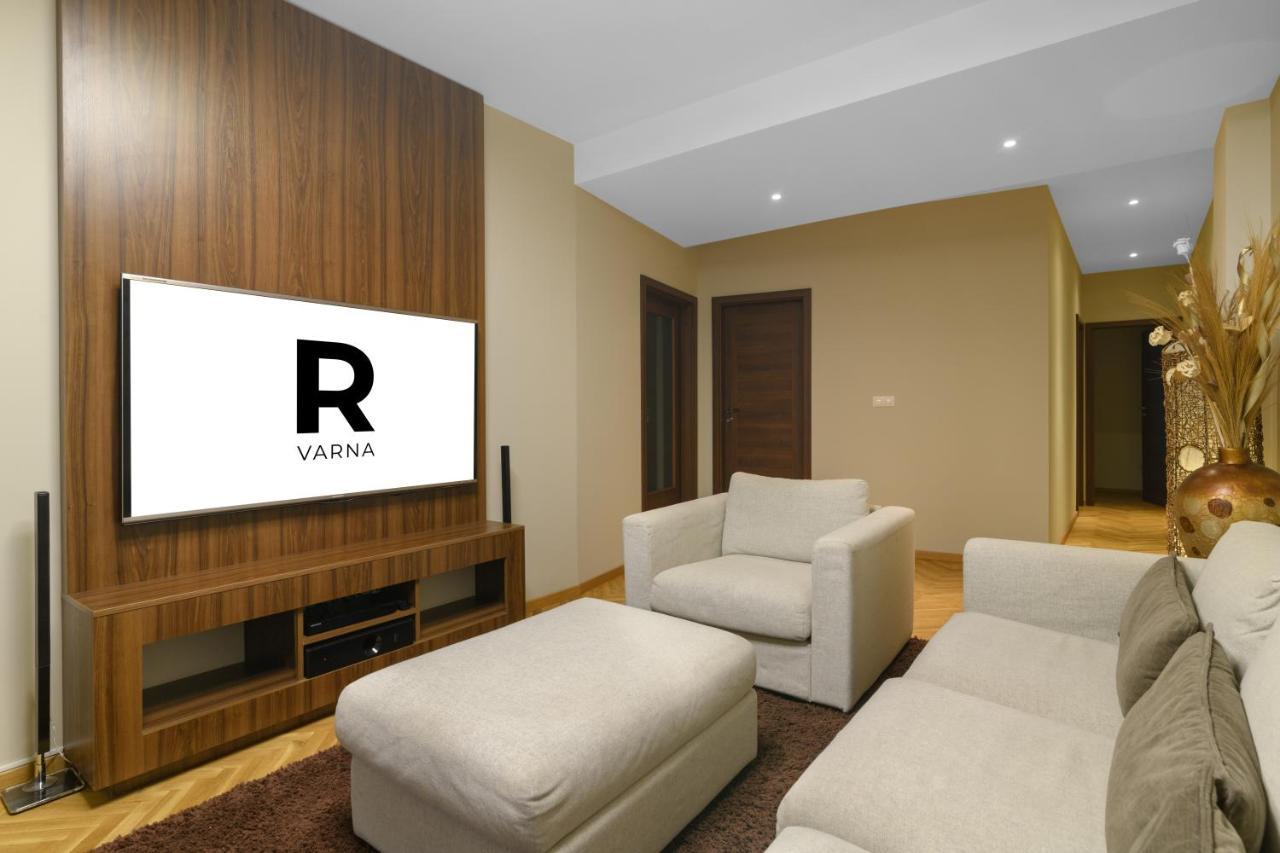 R Varna Exterior foto